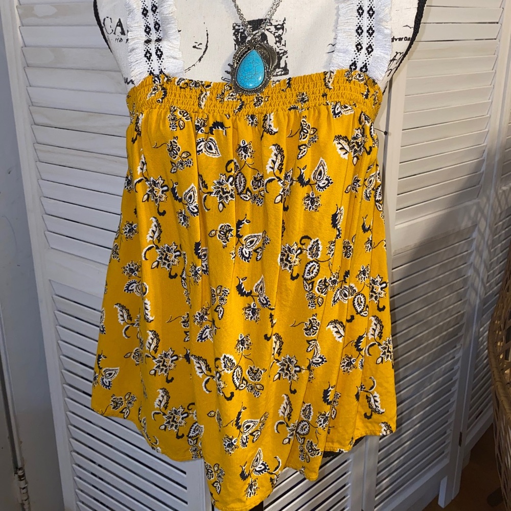 True Craft Womens top